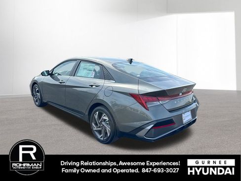 New 2026 Hyundai Elantra Limited FWD image 7