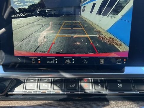 New 2026 Chevrolet Silverado 1500 LT w/ Safety Package image 31