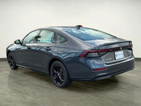New 2025 Honda Accord SE image 6