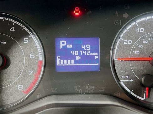 Used 2019 Subaru Crosstrek 2.0i Premium image 12