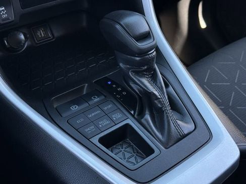 Certified 2024 Toyota RAV4 XLE image 20