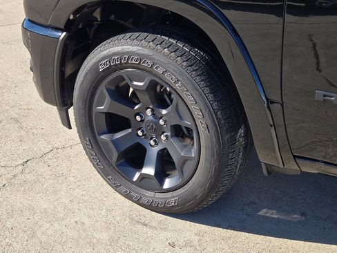 Used 2025 RAM 1500 Lone Star image 12