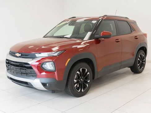 Used 2023 Chevrolet TrailBlazer LT FWD image 6