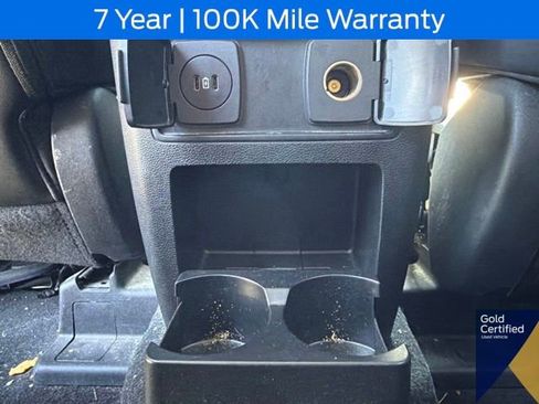 Used 2023 Ford Explorer XLT w/ Equipment Group 202A AWD/4WD image 21