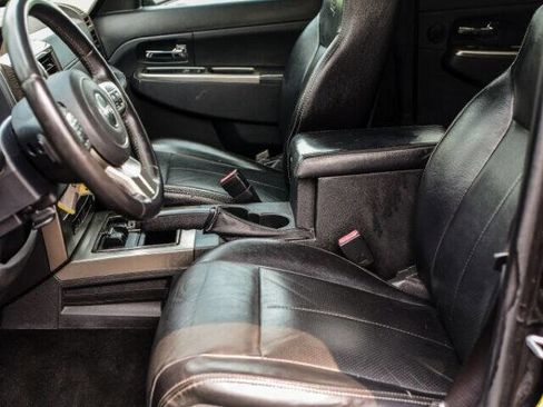 Used 2012 Jeep Liberty Limited Jet image 35