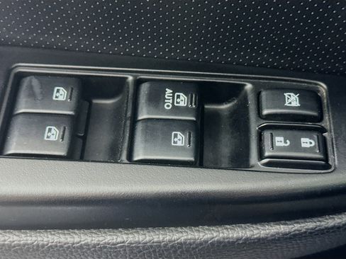 Used 2014 Subaru Legacy 2.5i Limited image 15