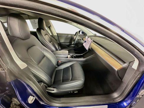 Used 2019 Tesla Model 3 Performance AWD/4WD image 31