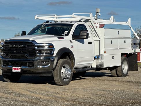 New 2026 RAM 5500 Tradesman w/ Chrome Appearance Group image 7