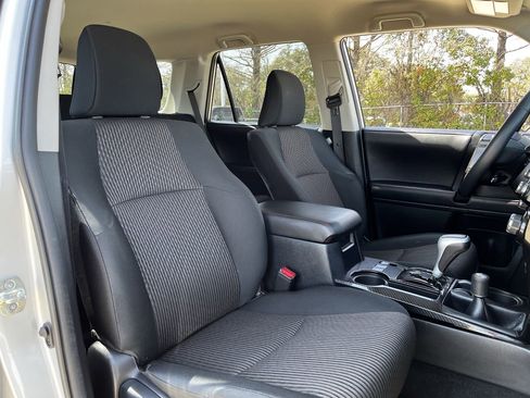 Used 2024 Toyota 4Runner TRD Off-Road image 24