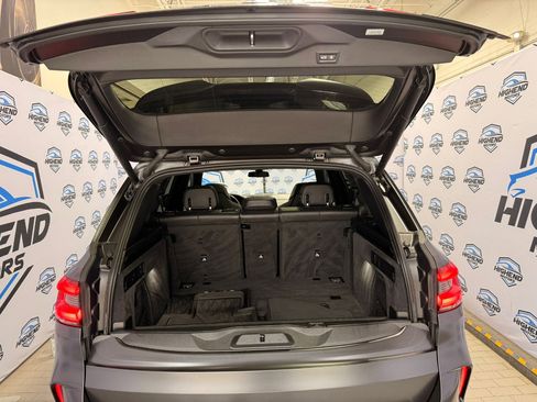 Used 2022 BMW X5 M Competition image 31