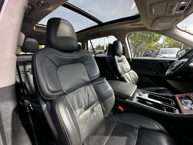 Certified 2023 Lincoln Aviator Reserve w/ Equipment Group 201A AWD/4WD image 36