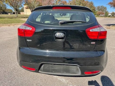 Used 2013 Kia Rio LX w/ PWR Pkg image 10