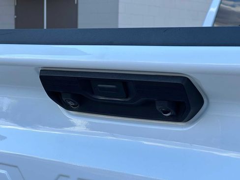 Used 2024 Chevrolet Silverado 1500 RST w/ Z71 Off-Road Package image 17