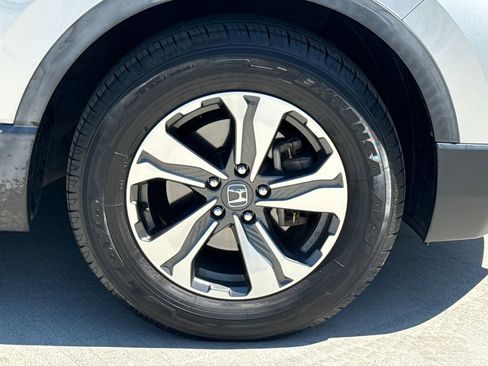 Used 2018 Honda CR-V LX image 10