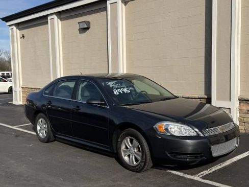 Used 2014 Chevrolet Impala Limited LS FWD image 2