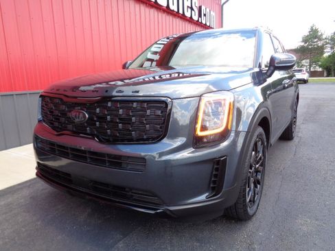 Used 2021 Kia Telluride EX w/ EX Premium Package AWD/4WD image 13