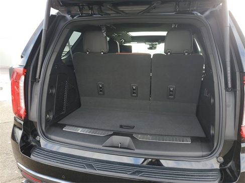 Used 2023 GMC Yukon Denali Ultimate image 31