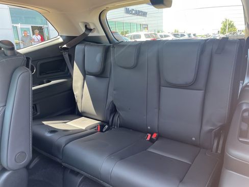 Used 2025 Subaru Ascent Touring image 45