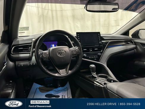 Used 2021 Toyota Camry XSE image 14