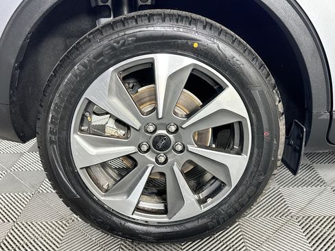Used 2024 Ford Escape Platinum AWD/4WD image 31