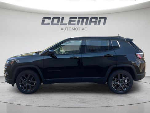 New 2026 Jeep Compass Limited w/ Sun, Sound & Navigation Group AWD/4WD image 2