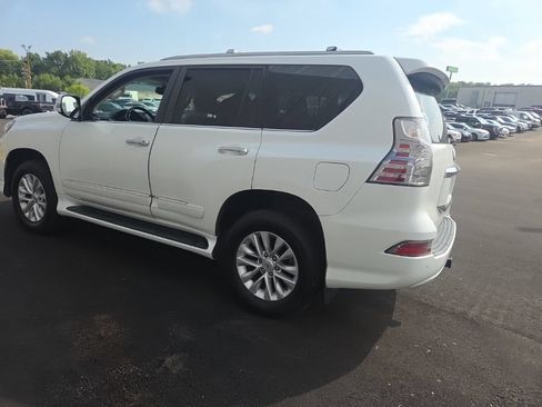 Used 2019 Lexus GX 460 Premium AWD/4WD image 5