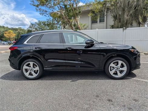 Used 2025 Audi Q5 Premium Plus w/ Premium Plus image 13