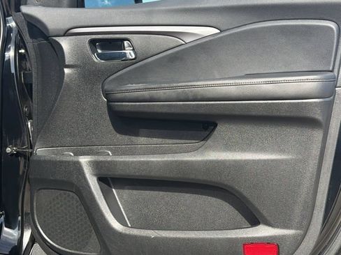 Used 2022 Honda Pilot Special Edition image 18