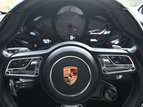 Certified 2018 Porsche 911 Carrera 4S image 38