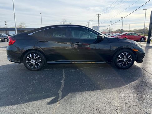 Used 2019 Honda Civic LX image 5