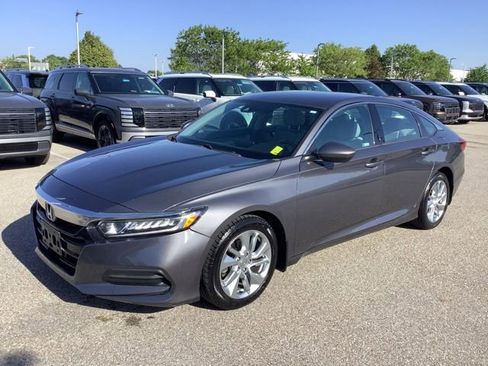 Used 2018 Honda Accord LX image 1