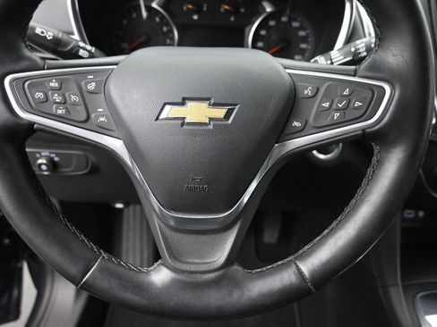 Used 2023 Chevrolet Equinox LT FWD image 15