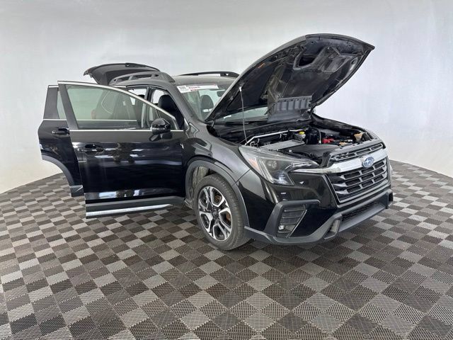 Used 2023 Subaru Ascent Limited AWD/4WD image 12