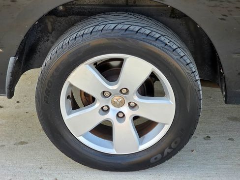 Used 2011 RAM 1500 2WD Regular Cab image 22