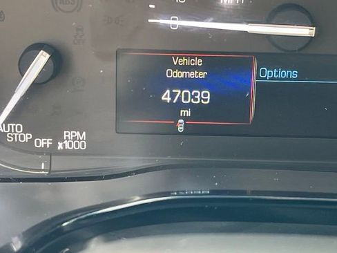Used 2019 Cadillac XT5 FWD image 13