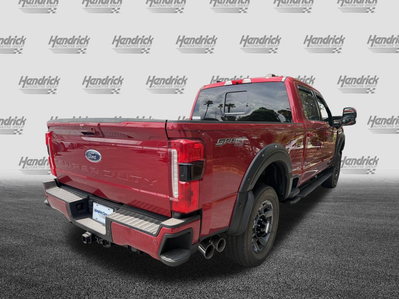 Used 2023 Ford F250 Lariat w/ Lariat Ultimate Package AWD/4WD image 8