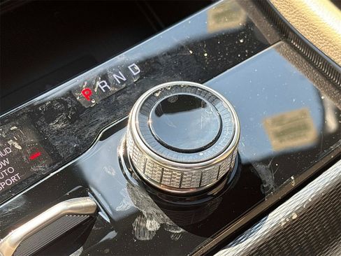 New 2025 Jeep Grand Cherokee Limited w/ Luxury Tech Group II image 21