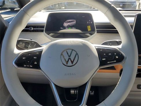 New 2025 Volkswagen ID. Buzz 1st Edition image 26