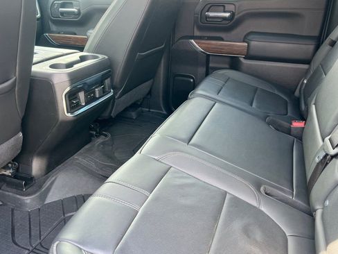 Used 2022 Chevrolet Silverado 1500 High Country AWD/4WD image 9