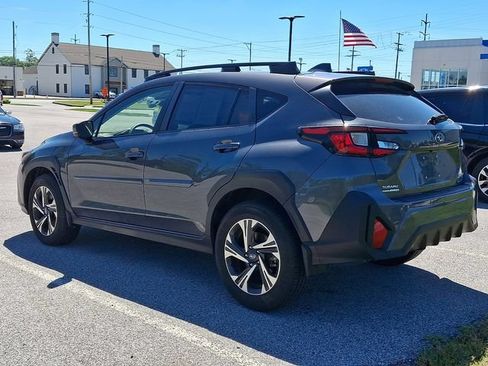 Used 2024 Subaru Crosstrek 2.0i Premium AWD/4WD image 4