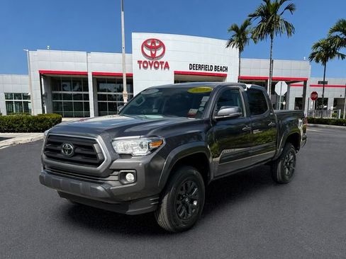 Used 2023 Toyota Tacoma SR5 w/ Technology Package RWD image 3
