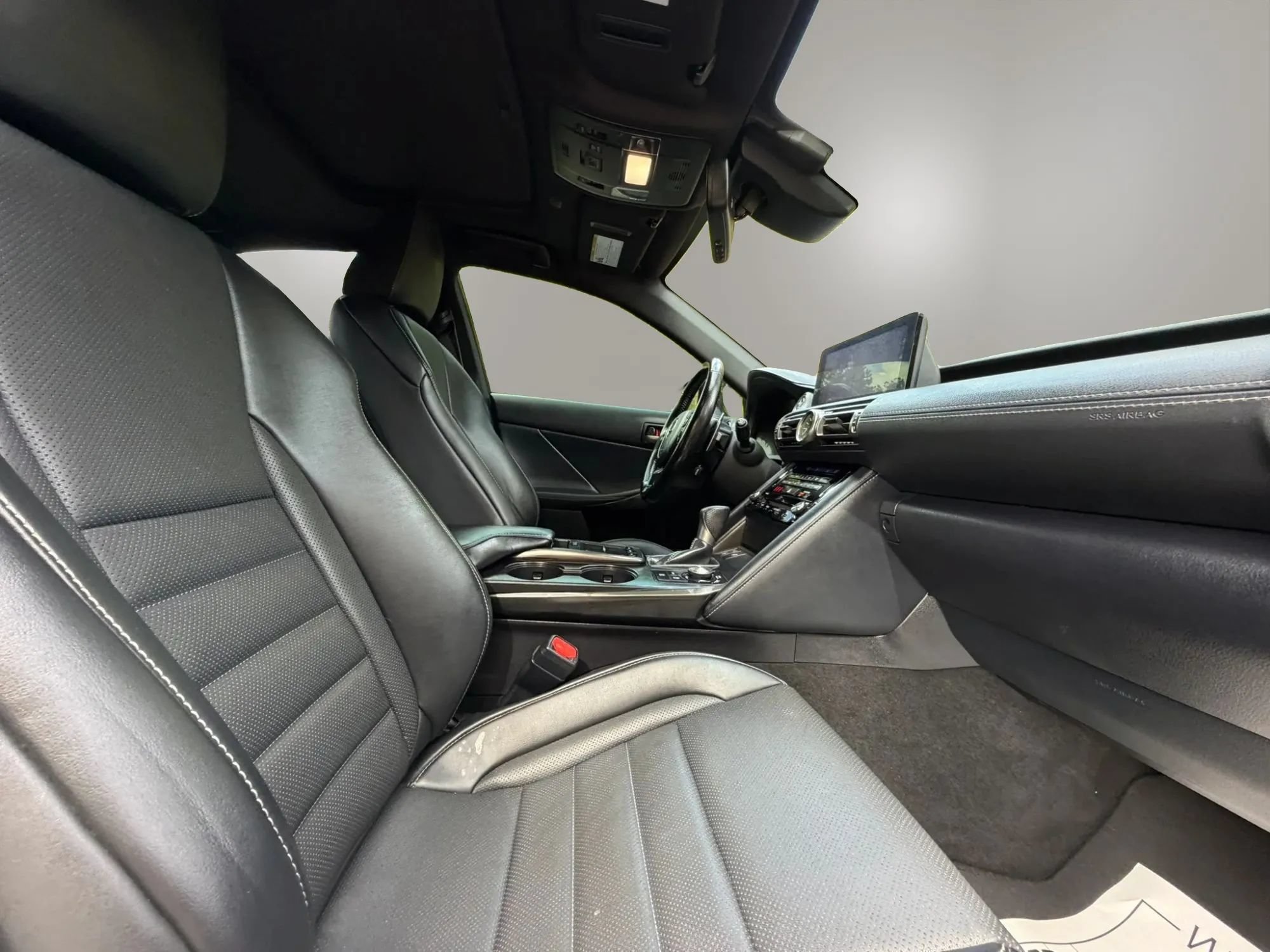Used 2022 Lexus IS 350 F Sport w/ Navigation Package RWD image 18