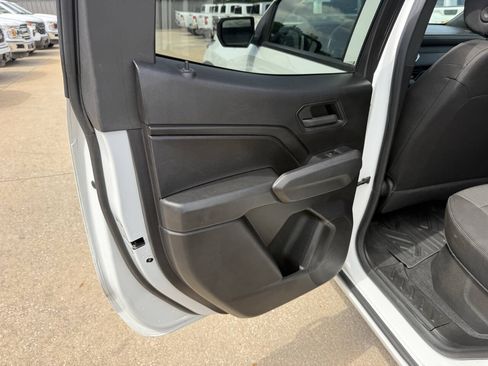 Used 2024 Chevrolet Colorado Trail Boss AWD/4WD image 14