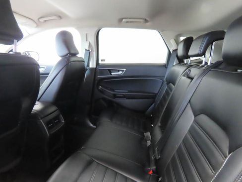 Used 2024 Ford Edge SEL w/ Convenience Package AWD/4WD image 16