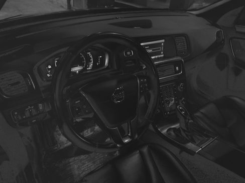 Used 2014 Volvo S60 T5 image 7