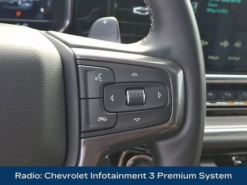 Used 2025 Chevrolet Silverado 1500 High Country w/ Technology Package AWD/4WD image 8