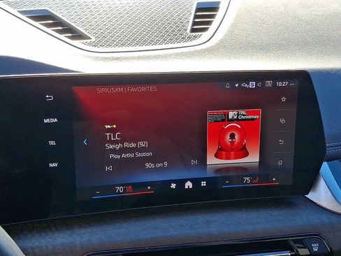 Used 2025 BMW X1 xDrive28i w/ Technology Package image 17