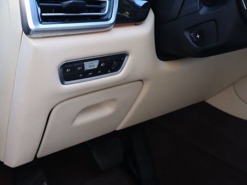 Used 2019 BMW X5 xDrive40i w/ Premium Package 2 AWD/4WD image 23