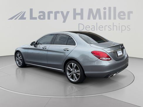Used 2016 Mercedes-Benz C 300 Sedan image 3