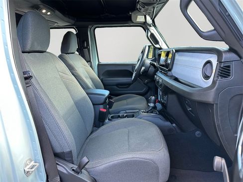 Used 2024 Jeep Wrangler Sport image 12